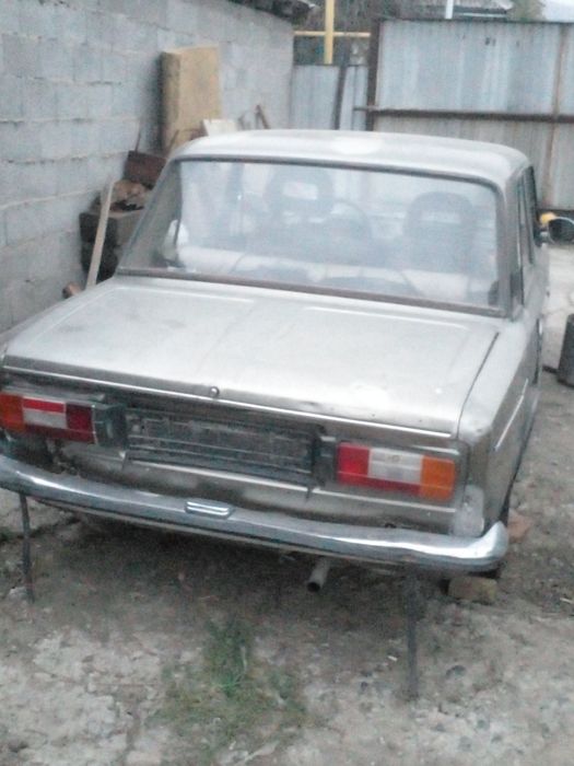 Продам ваз  2106