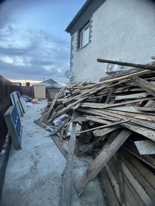 Дрова бесплатно.