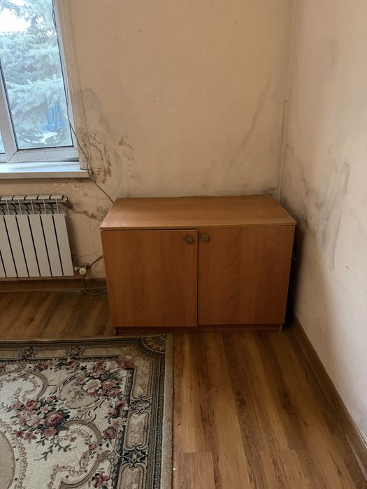 Шкаф  для одежды и тумбочка