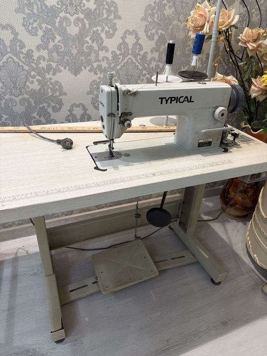Продам швеиную машинку