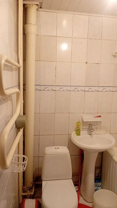 продаётся 2х ком. кв. в 1мкр.дом 7