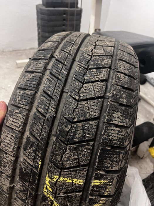 Vand  pret fix 4   noi 235/45/r17 dot 2025 1825