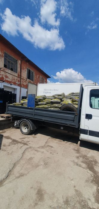 Транспорт със Самосвал и Хамалски услуги  (0.79€ на км)