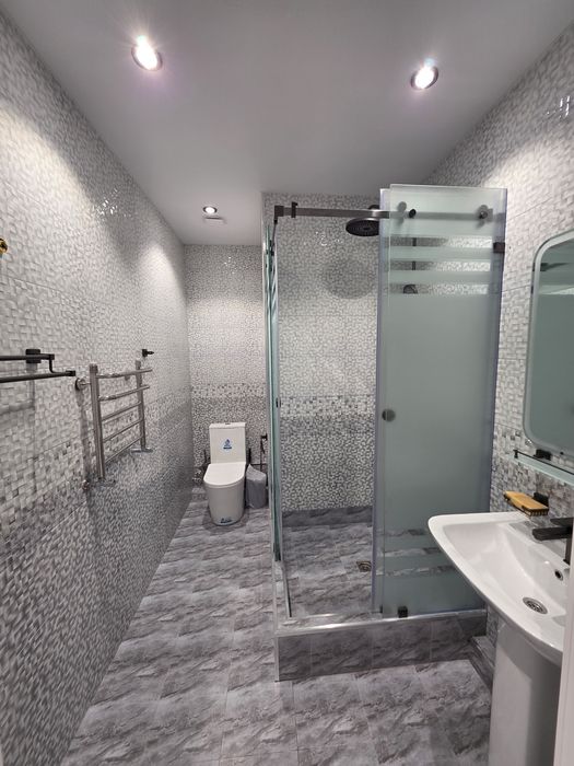 Продается новая квартира 4х комнатная, 136м² с ремонтом.