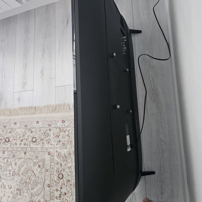 Продам смарт тв