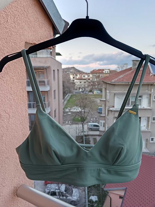 O'Neill Горна част на бански с триъгълни чашки