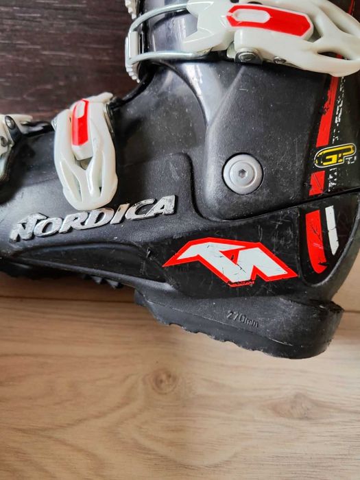 Детски Ски обувки Нордика размер 23-23,5 + Щеки  100см.