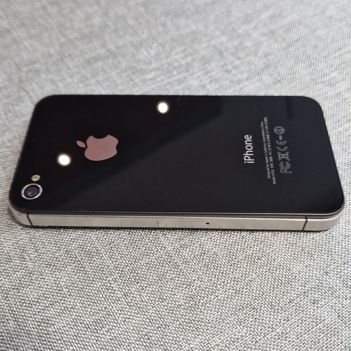 IPhone 4 / 4S за части