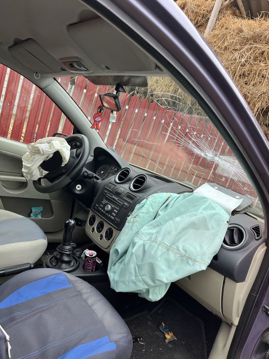 vand ford fiesta