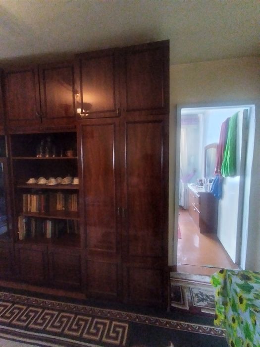 арзон    уй  излаб  юрганлар  учун Карши  марказидан  уй  сотилади.