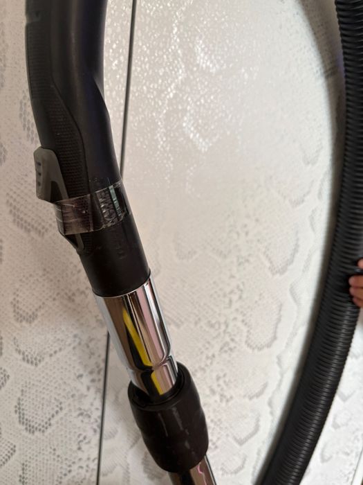 Прахосмукачка Karcher с воден филтър