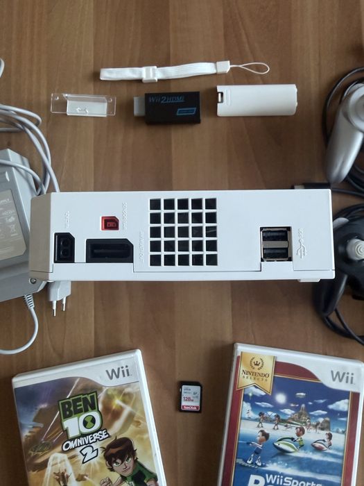 Nintendo Wii 128GB cu controllere gamecube