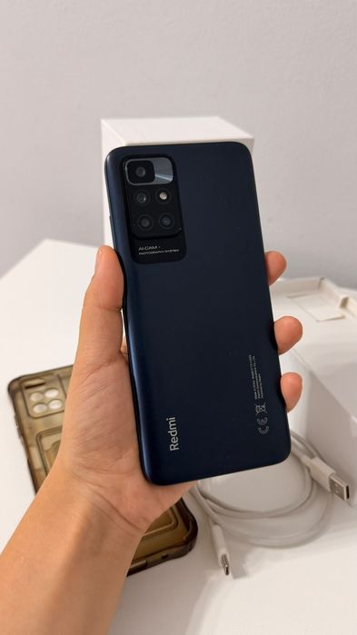 Телефон Redmi 10