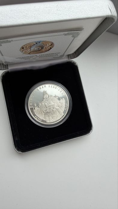 Монеты серебро 60000