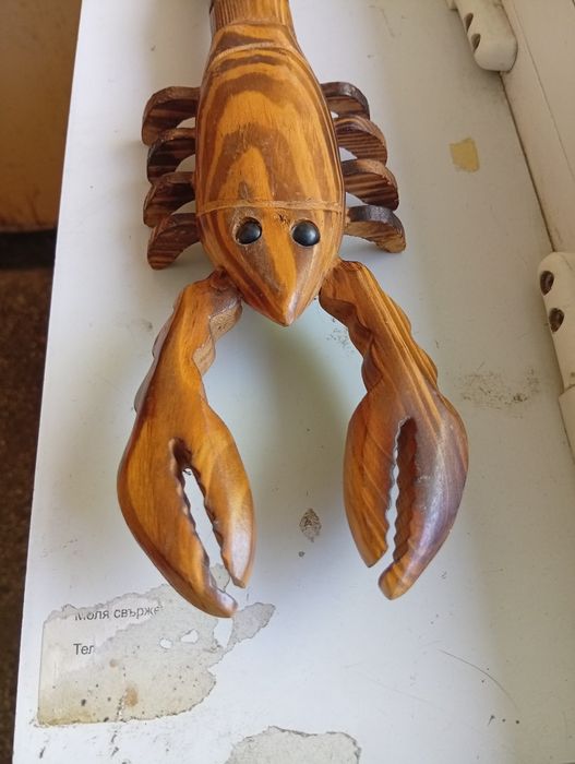 Сувенир дървен рак
