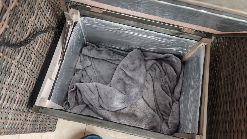 Cusca pisici sau catei mici termoizolata