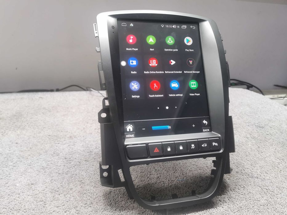 Navigatie Opel Astra J/Tesla style  4/64gb port SIM