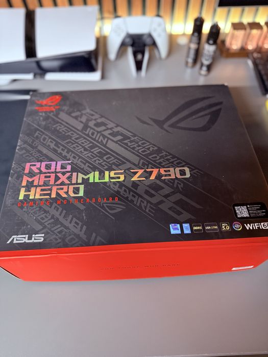 Placa de baza Asus Rog Maximus z790 hero pc gaming intel i5 i7 i9 ddr5