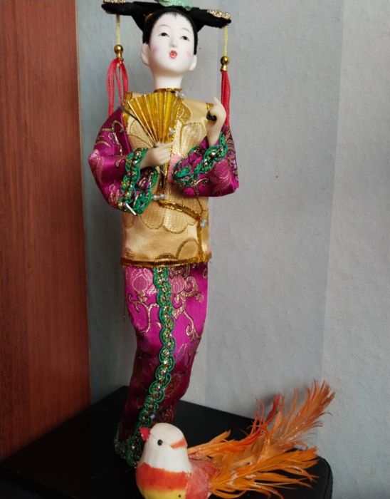 Продам статуэтки