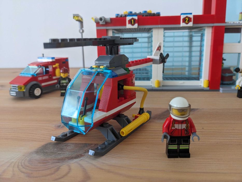 Vand lego city 60004 - Statia de pompieri