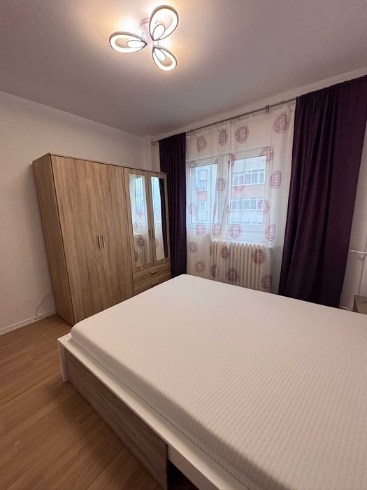 Ap. central cu 2 camere si balcon | 50 MP | Renovat | Anvelopat