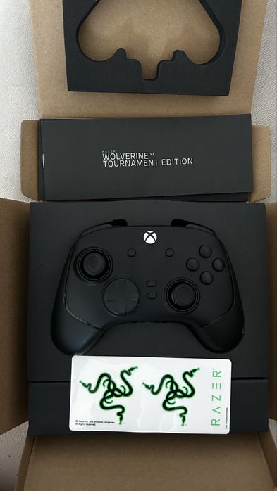Controller RAZER Wolverine V3 Tournament Edition, PC, Xbox, negru