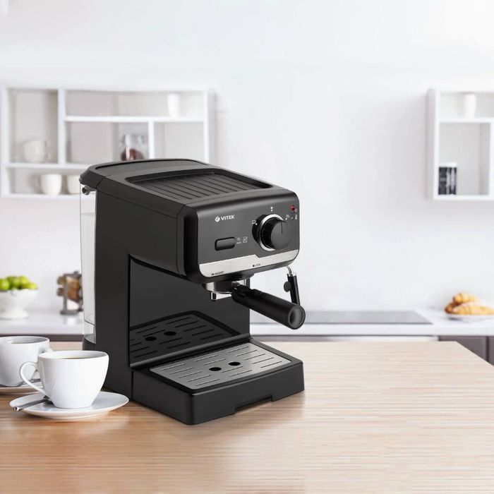 Кофемашина рожковая Vitek