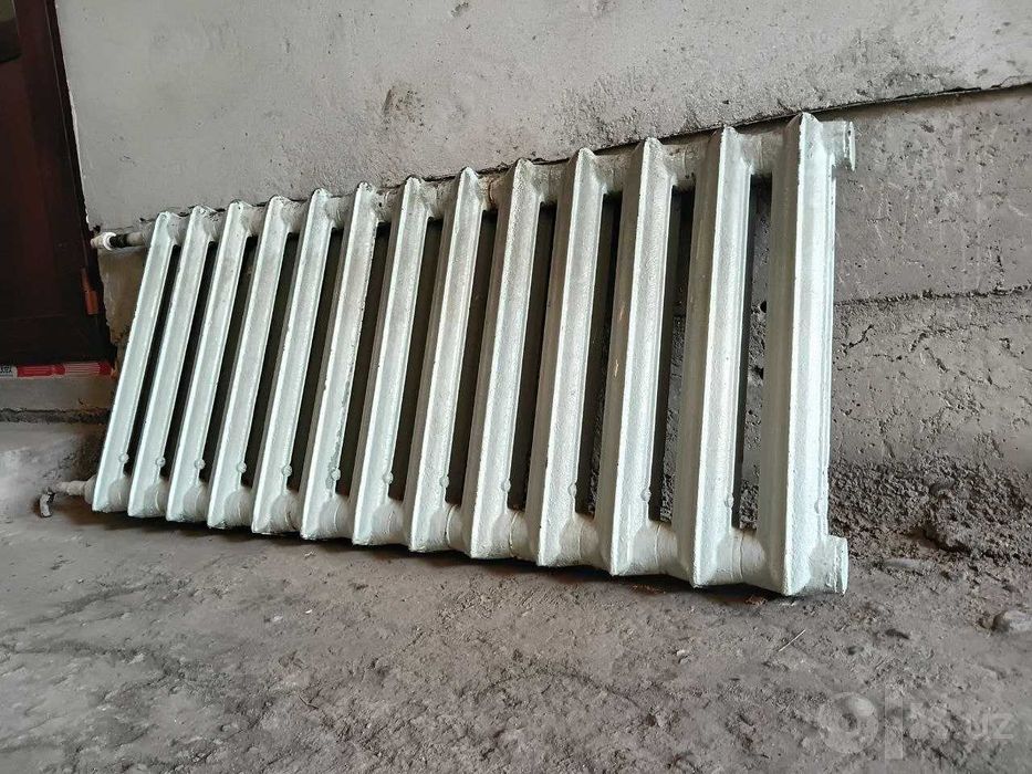 Чугунные батареи. Cho'yan radiatorlar.