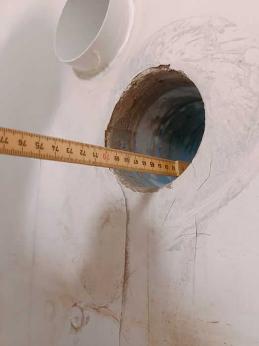 Gaura hota gaura centrala carota carotare gaura de carota