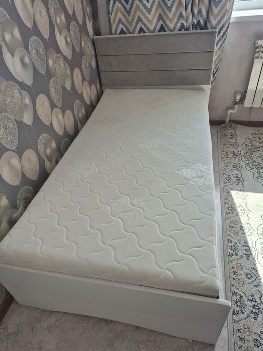 Продам 2 детские кровати.