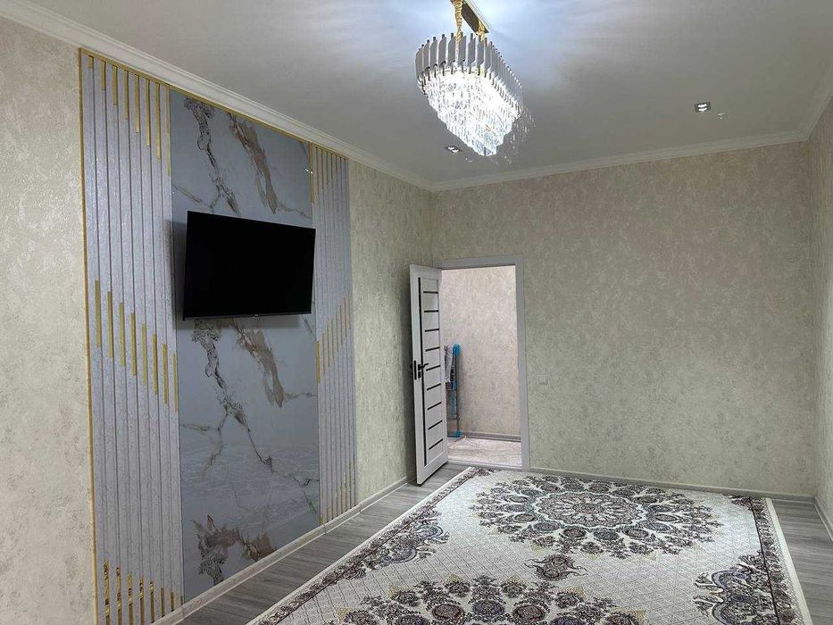 2х комнатная квартира на 4 этаже 50кв/м, в Самарканде