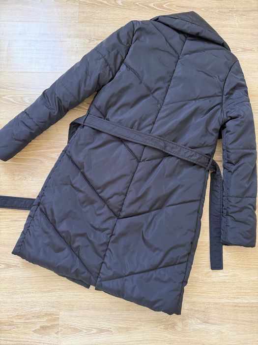 Дамско яке с яка