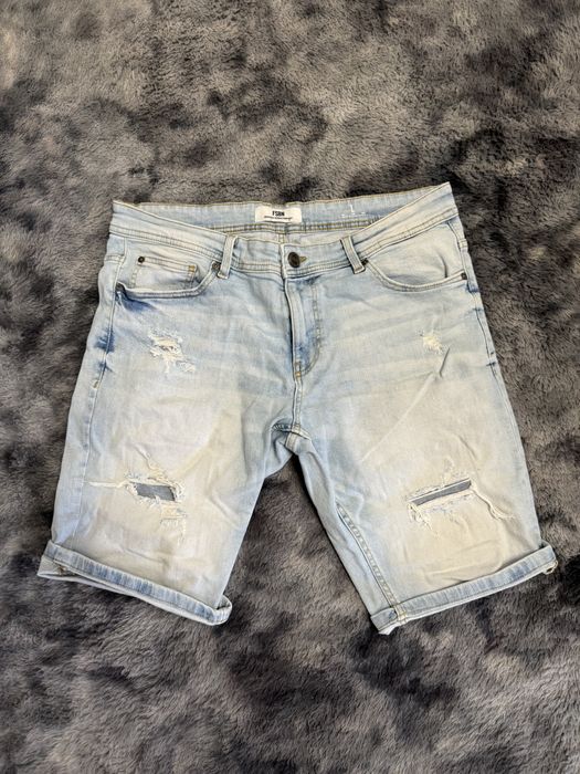 Дънки Dsquared.