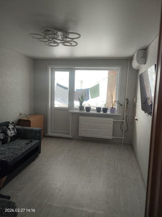 Продам 2 к квартиру 4/5  р-он ДБС.