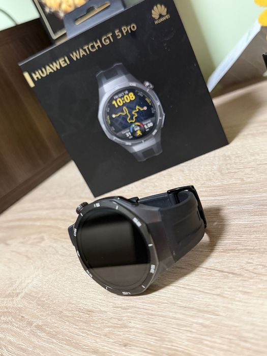 Huawei GT 5 pro неразличим от нов