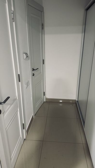 Particular închiriez spațiu comercial Uranus , piata Astra