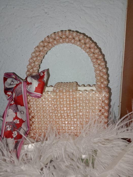 Сумки из бусин, ручная работа