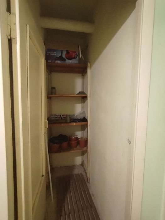 Чирчик ш. 9 м/н Кв Конструктаров кирпичный кубик дом 1х/4/4 46 м²