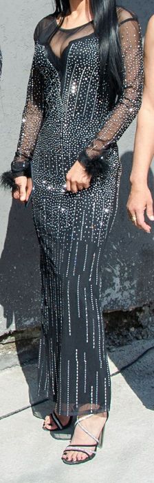 Vand rochie marimea xs