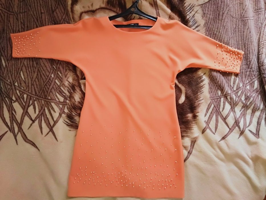 Платье продам размер 48