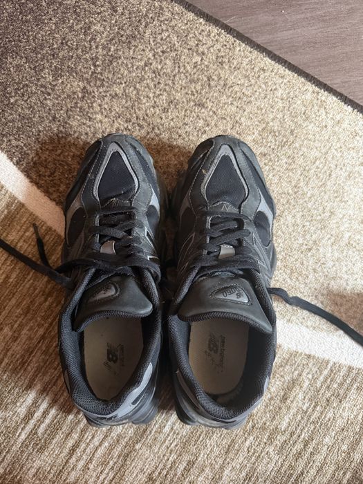 Продавам new balance 9060