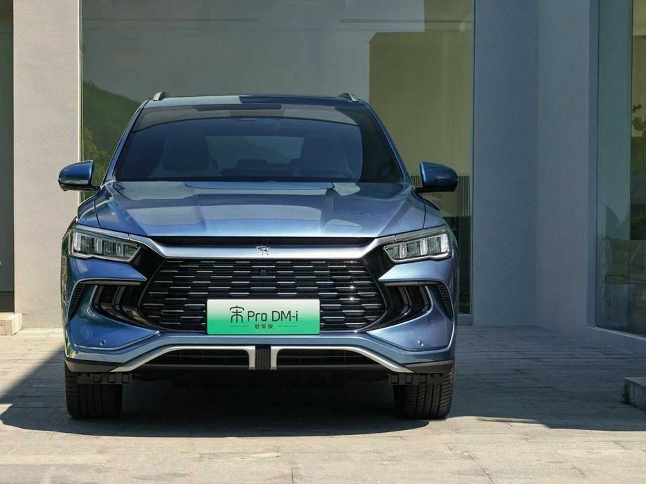 BYD Song Pro DM-i 110 km Flagship Кредитные ставки от 18,9%