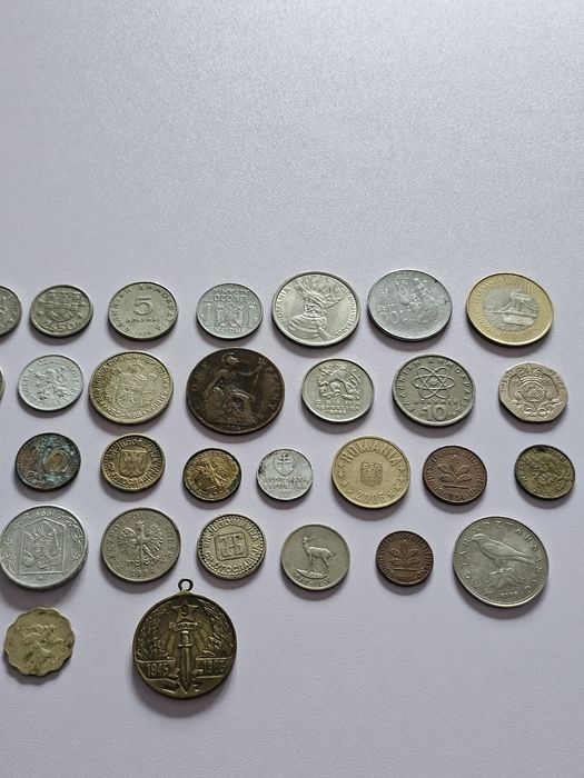 Лот от стари чуждестранни монети – различни държави !