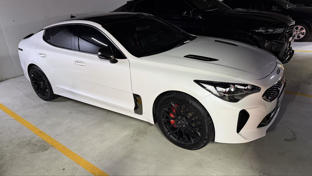 Kia Stinger 3,3 t.t GT2 FULL