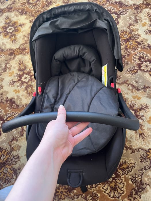 Продам детскую коляску