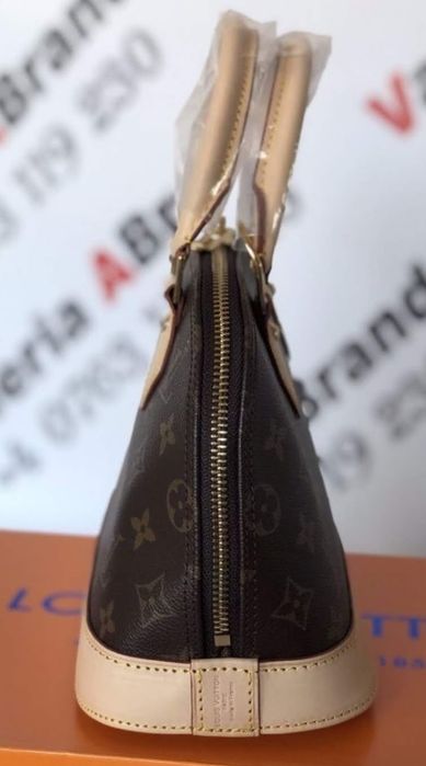 Geanta mini LV Alma,France,curea detasabila umăr, saculet, etichetă