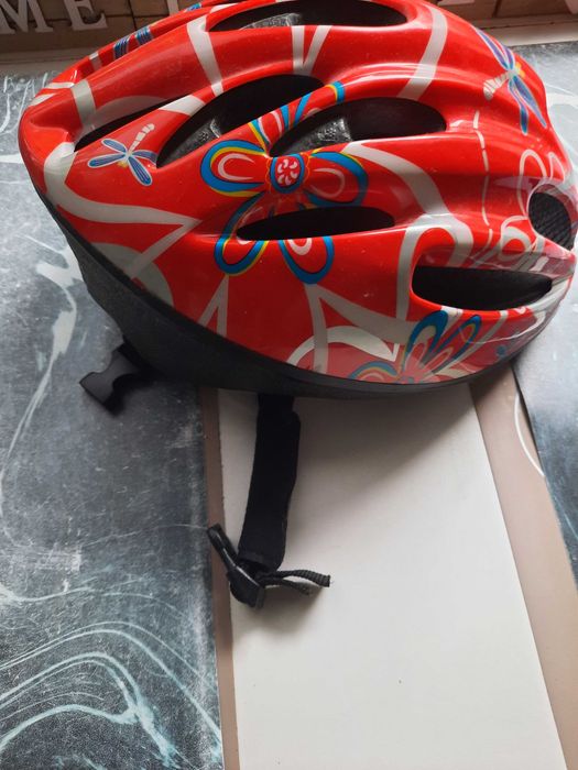 Детска каска за колело , нова