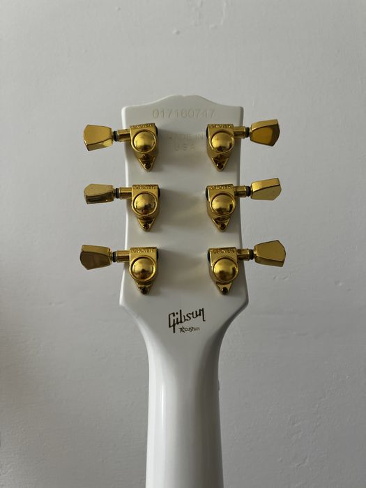 Электрогитара Les Paul Gibson