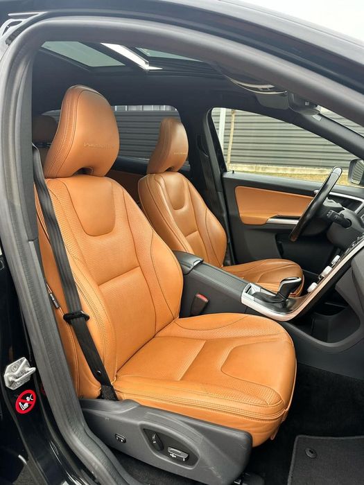 Volvo XC 60 Inscription, 2015