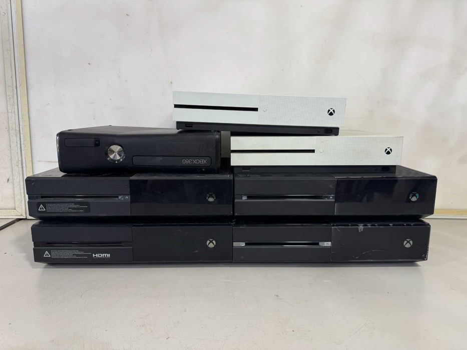 Конзола / ли - Xbox One S, One, 360 / Лот 1